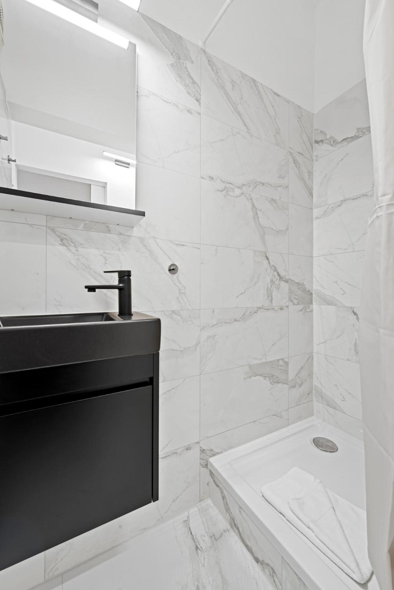 Cozy City Apartment - 15 Min To City-Centre - Contactless 24H Check-In Wien Ngoại thất bức ảnh