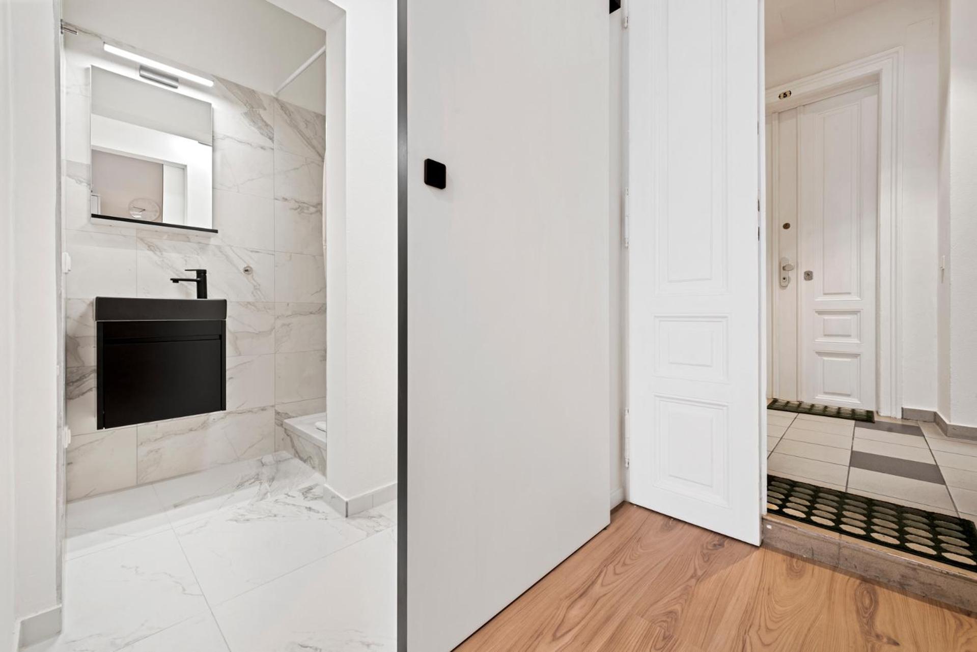 Cozy City Apartment - 15 Min To City-Centre - Contactless 24H Check-In Wien Ngoại thất bức ảnh
